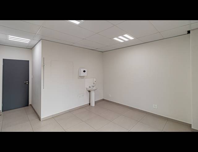 216M² OFFICE TO LET IN ROSEBANK